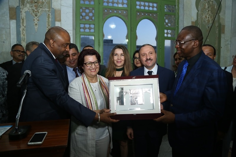 في المنتدى الدولي " صفاقس قطب صحّي إفريقي" : وفود من 11 بلدا إفريقيّا وفرصة للاتصالات المهمّة و التآزر وعقد الشراكات